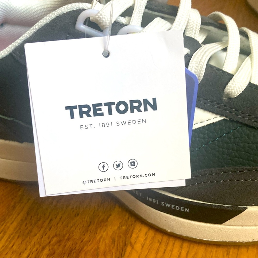 White Match Jogger Sneaker NWOT - Picture 11 of 11